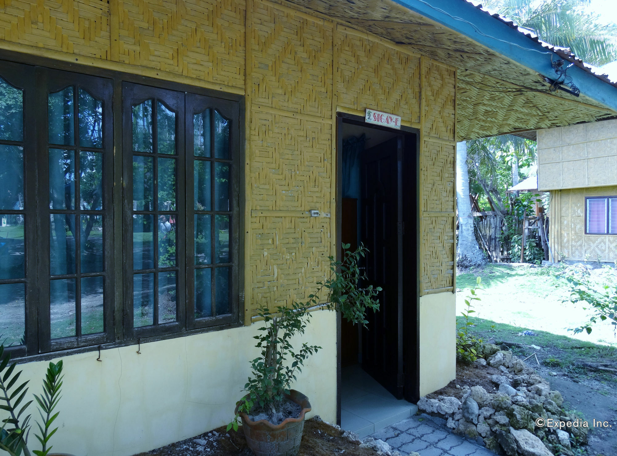 Punta Del Sol Araceli Beach Resort Samal Eksteriør bilde